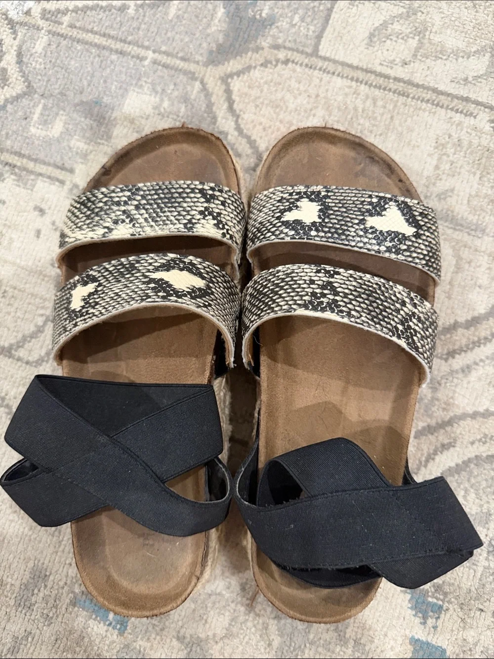 Pierre Dumas stylish platform